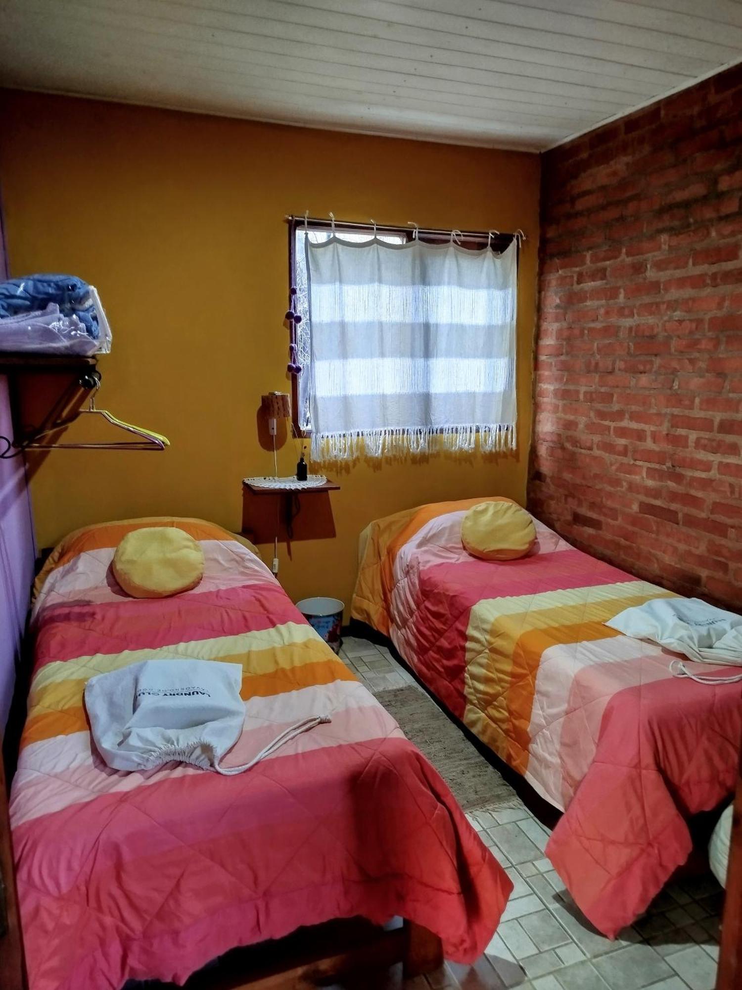Kiritina'S House Homestay El Calafate Exterior photo