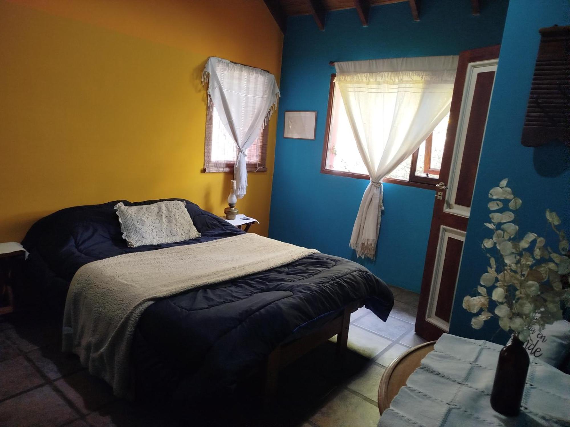Kiritina'S House Homestay El Calafate Exterior photo